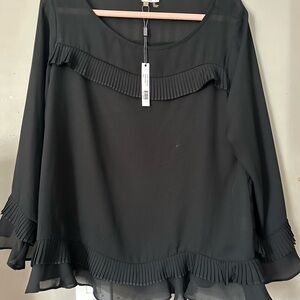 Sioni Black Pleated Blouse